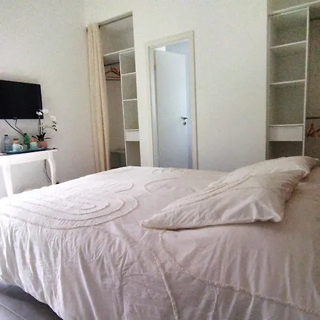 L'ostal Randoleta Konukevi Abeilhan