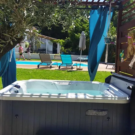 L'ostal Randoleta Guest house Abeilhan